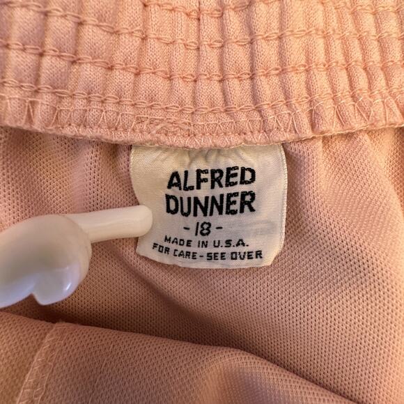 Alfred Dunner 2-Piece Skirt Suit Set Pink Large 18 Formal Workwear Corpcore - Picture 12 of 16